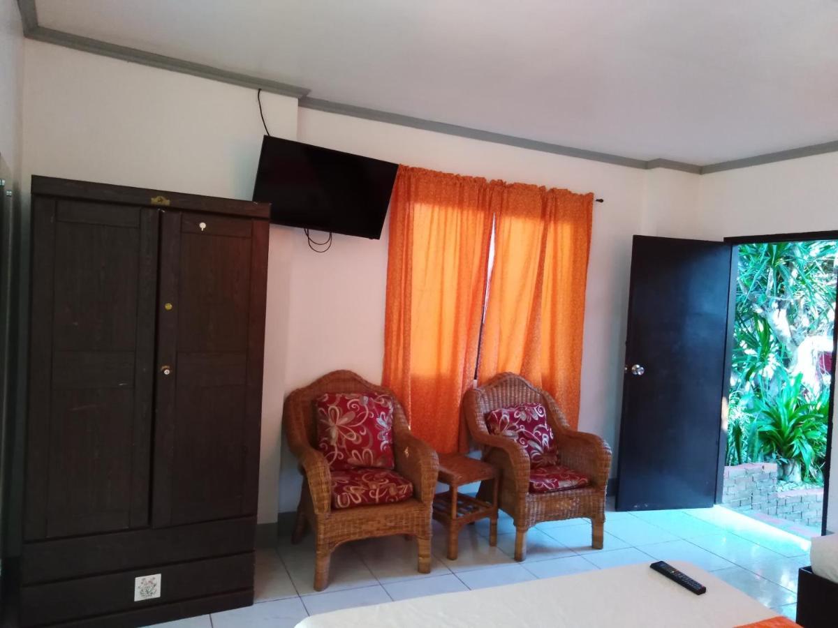 סן חואן Isla Bonita Beach Resort מראה חיצוני תמונה